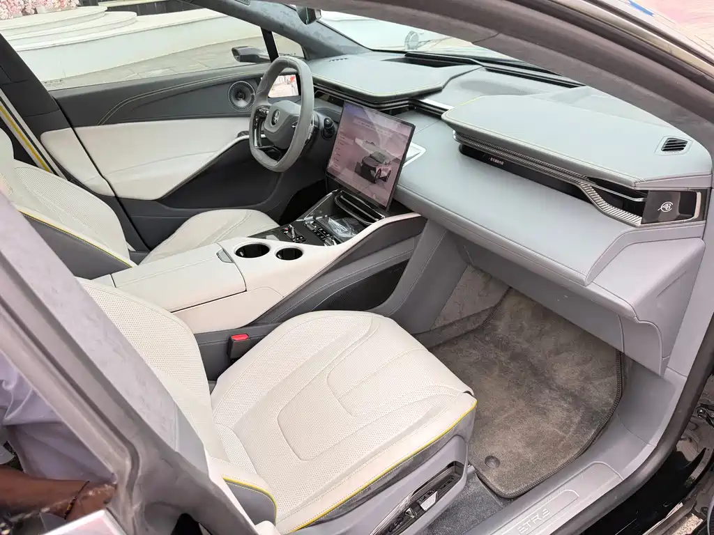 ELETRE 2023 ELETRE R+ купить на сайте DeffCars