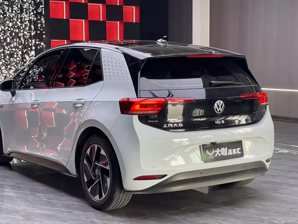 Volkswagen ID.3 2022 Pure pure version купить на сайте DeffCars