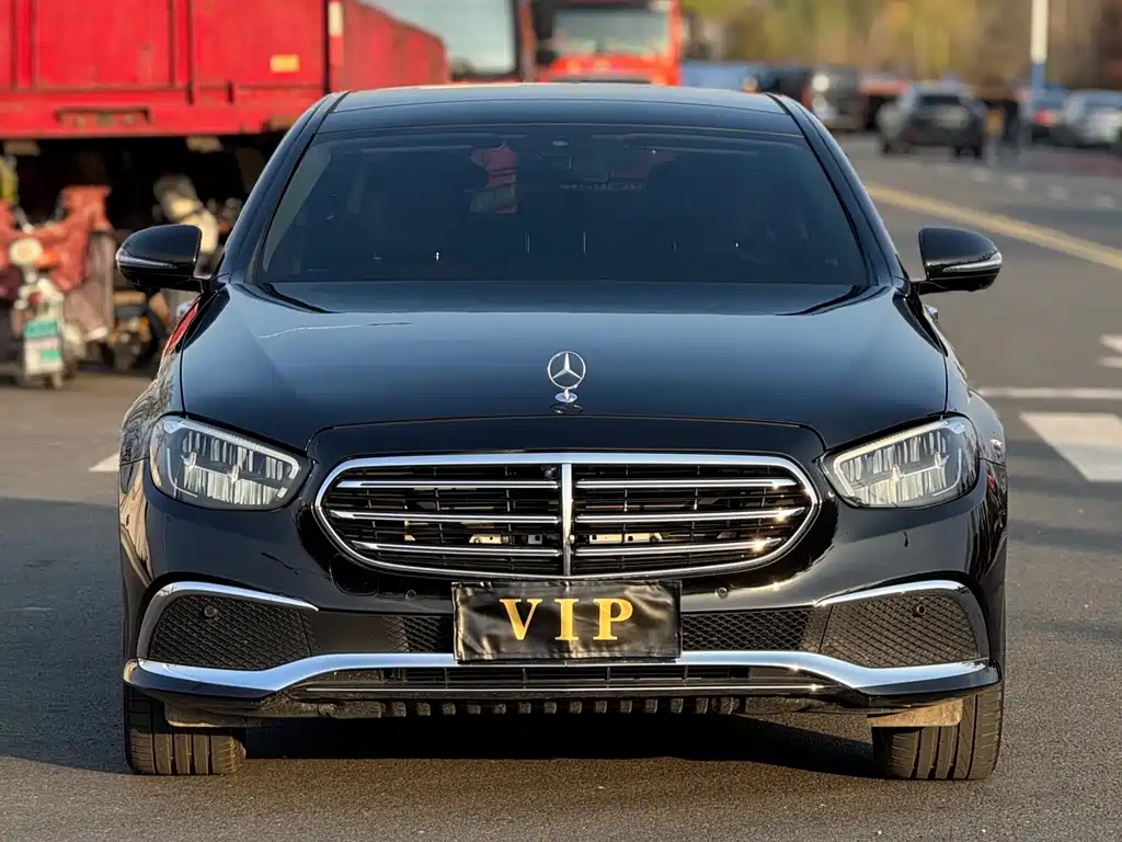 Mercedes-Benz E-Class 2023 E 300 L Fashion купить на сайте DeffCars