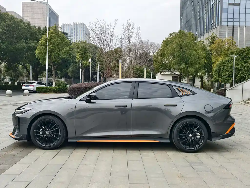 Changan UNI-V 2024 1.5T noble sports model купить на сайте DeffCars