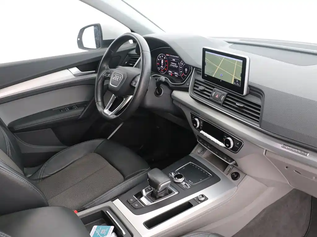 Audi Q5L 2018 40 TFSI enjoys fashionable style, National VI купить на сайте DeffCars