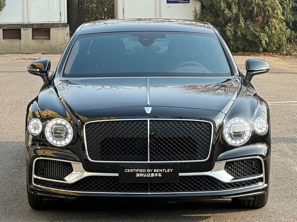 Flying Spur 2024 4.0T V8 Standard Edition купить на сайте DeffCars