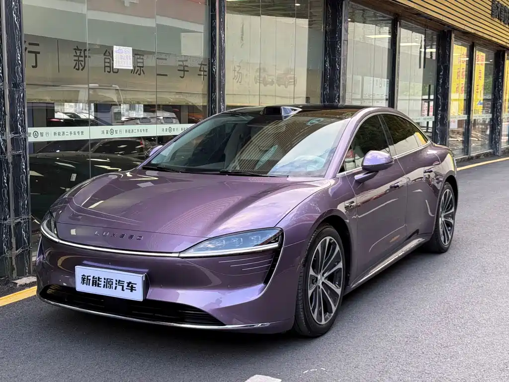 Zhijie S7 2025 model 705km Max купить на сайте DeffCars