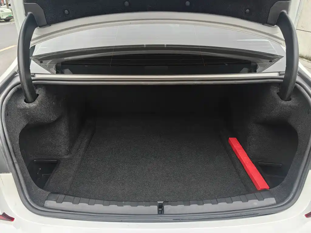 BMW 3 Series 2022 325Li M Sports Package купить на сайте DeffCars