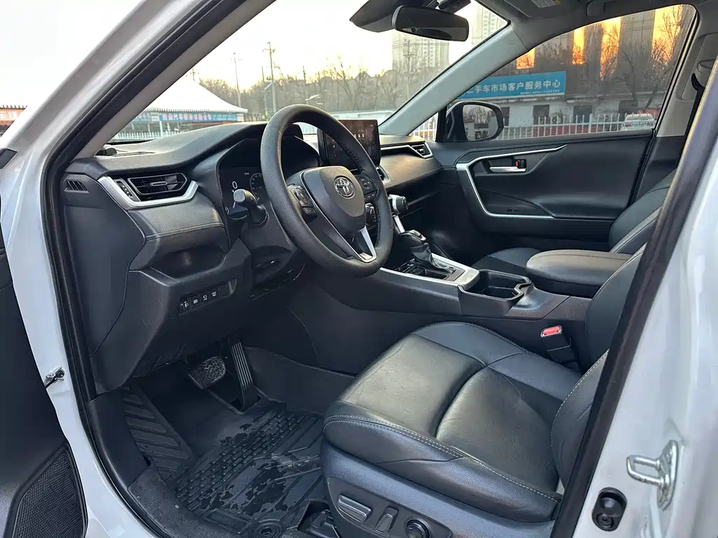 Wilanda 2024 2.0L CVT two-wheel drive luxury PLUS version купить на сайте DeffCars