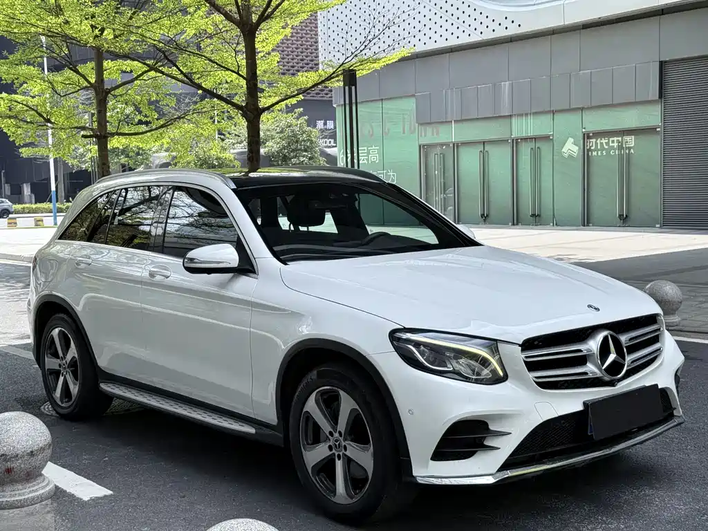 Mercedes-Benz GLC 2017 GLC 260 4MATIC luxury model купить на сайте DeffCars