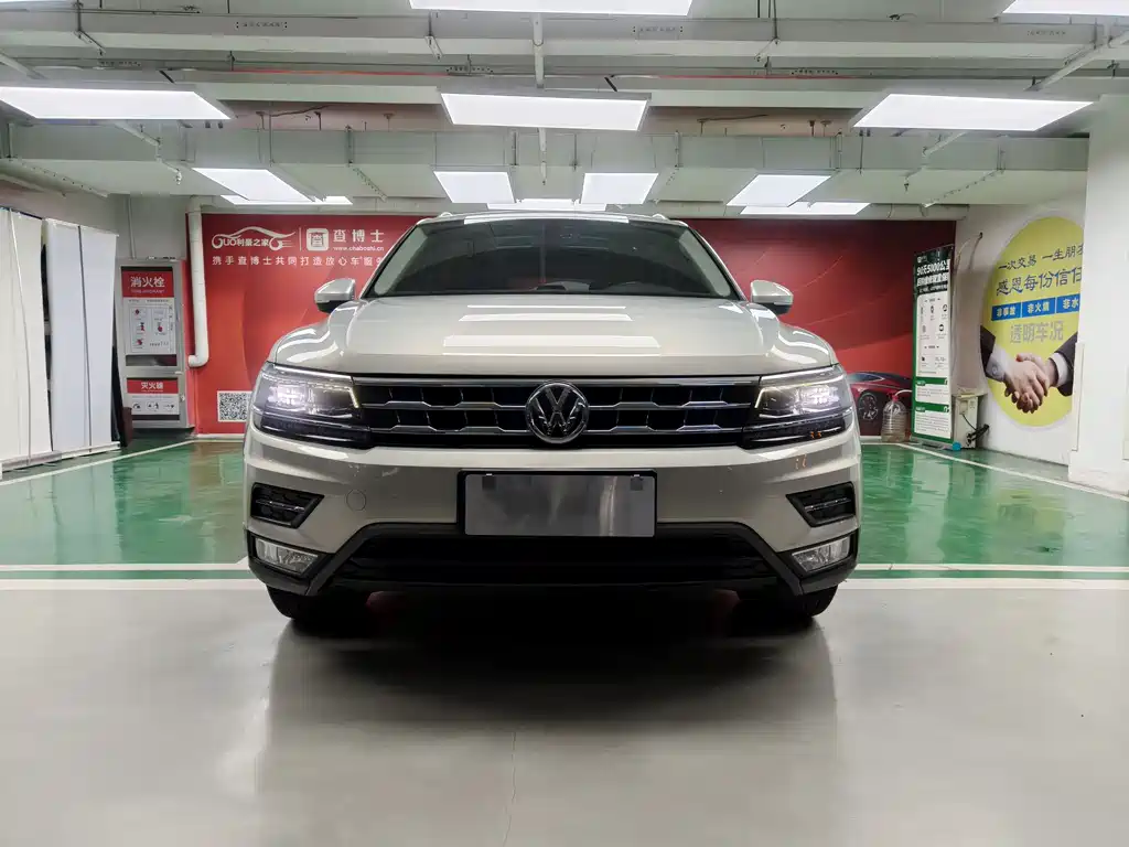 Tiguan L 2017 380TSI automatic four-wheel drive luxury version купить на сайте DeffCars