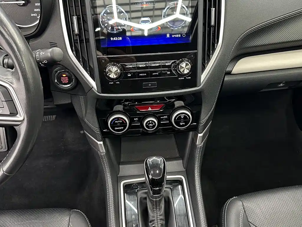 Forester 2022 2.0i AWD Deluxe Edition EyeSight купить на сайте DeffCars