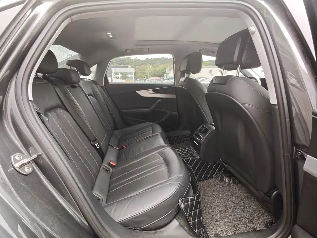 Audi A4L 2020 40 TFSI Fashionable and Dynamic купить на сайте DeffCars