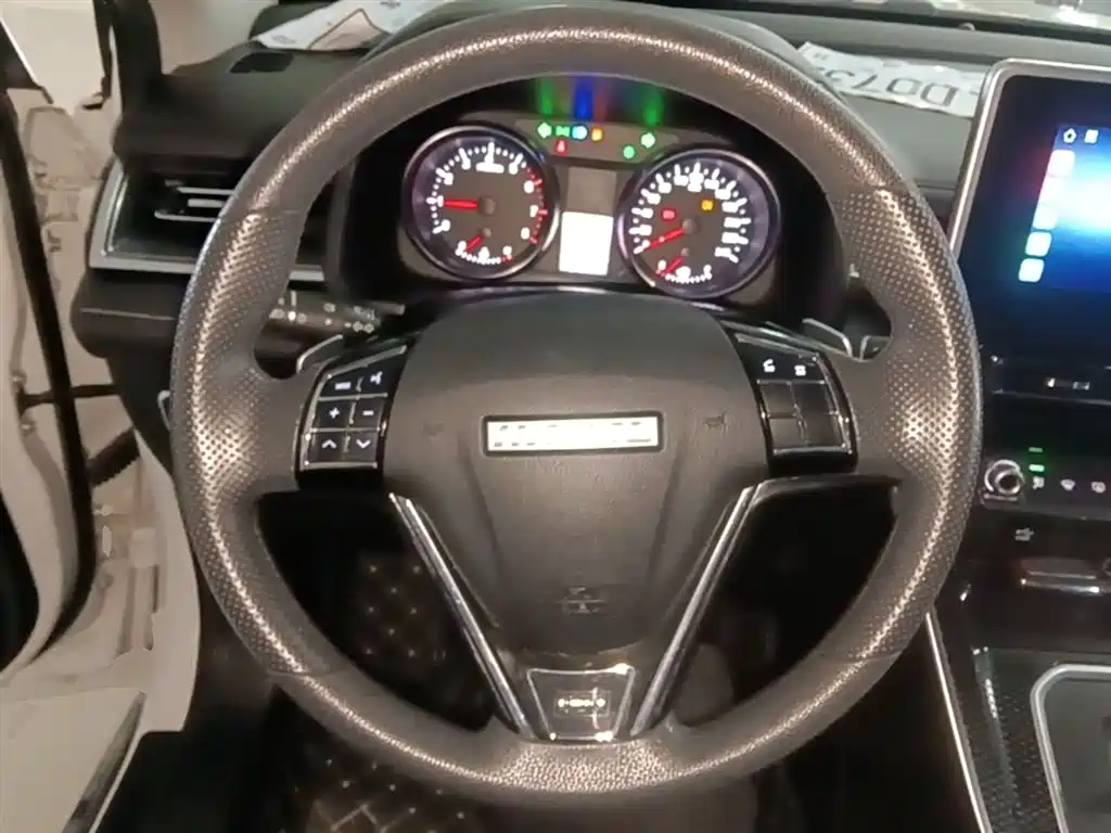 Haval M6 2021 PLUS 1.5T DCT Elite Intelligent Connected Model купить на сайте DeffCars