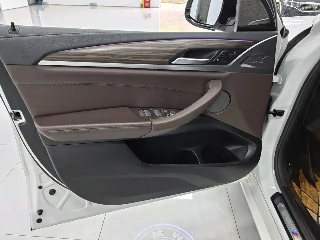 BMW X3 2020 xDrive28i M Sports Package купить на сайте DeffCars