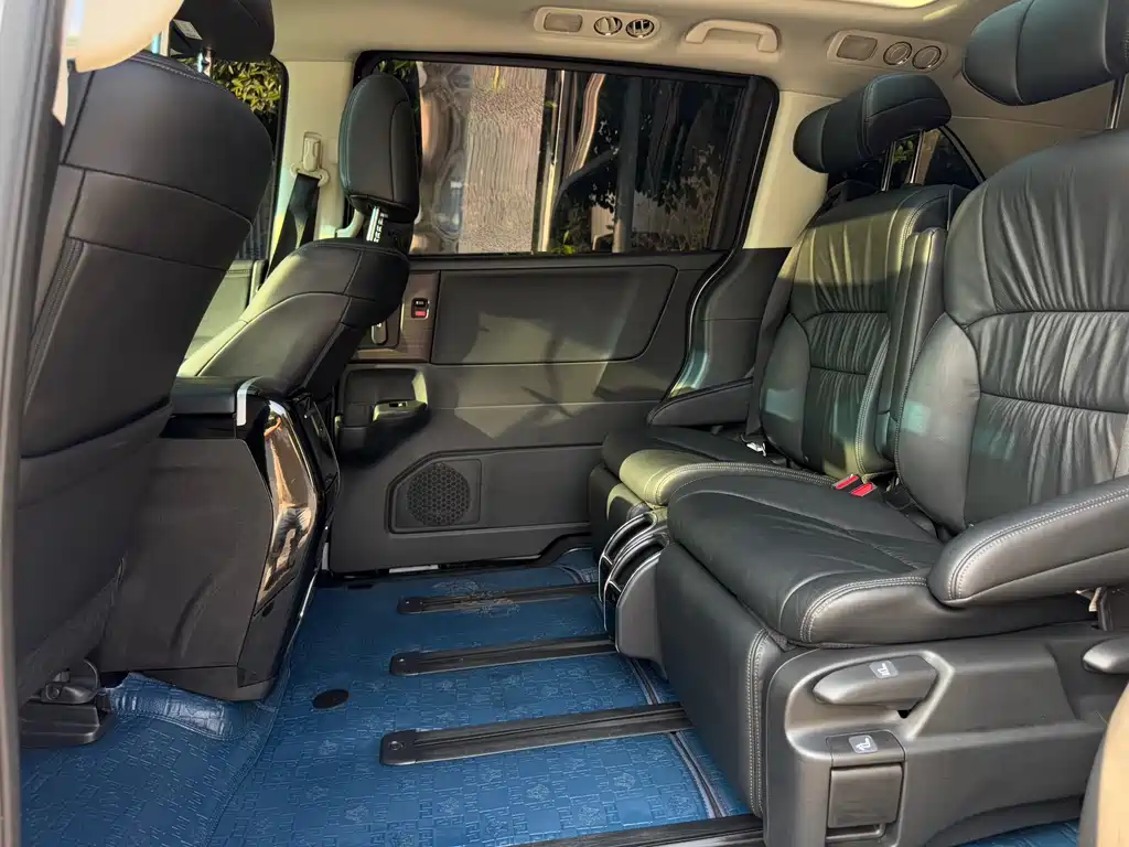 Odyssey 2022 2.0L e:HEV Rui Yaoxiang Edition купить на сайте DeffCars