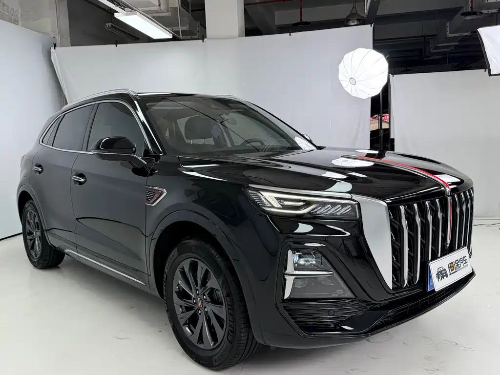 Hongqi HS5 2023 2.0T Qixiang Pro version купить на сайте DeffCars