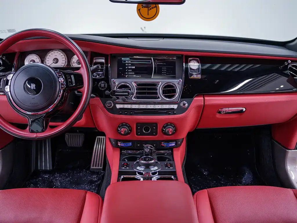 Phantom 2018 6.6T standard model купить на сайте DeffCars