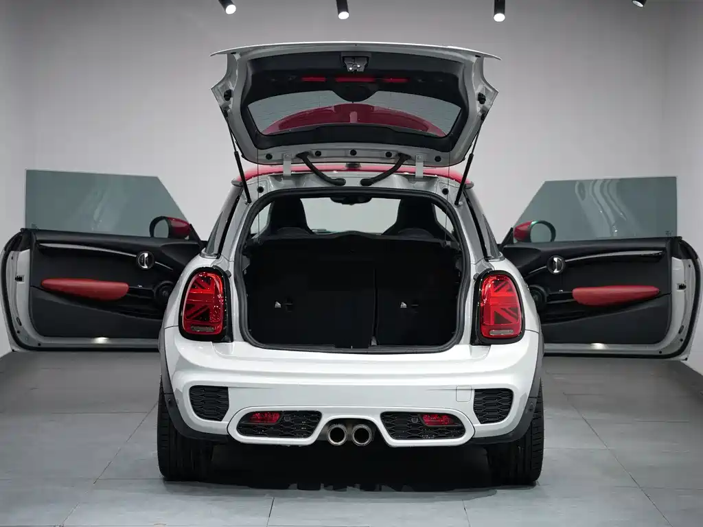 MINI JCW 2021 2.0T JOHN COOPER WORKS ALL-IN купить на сайте DeffCars