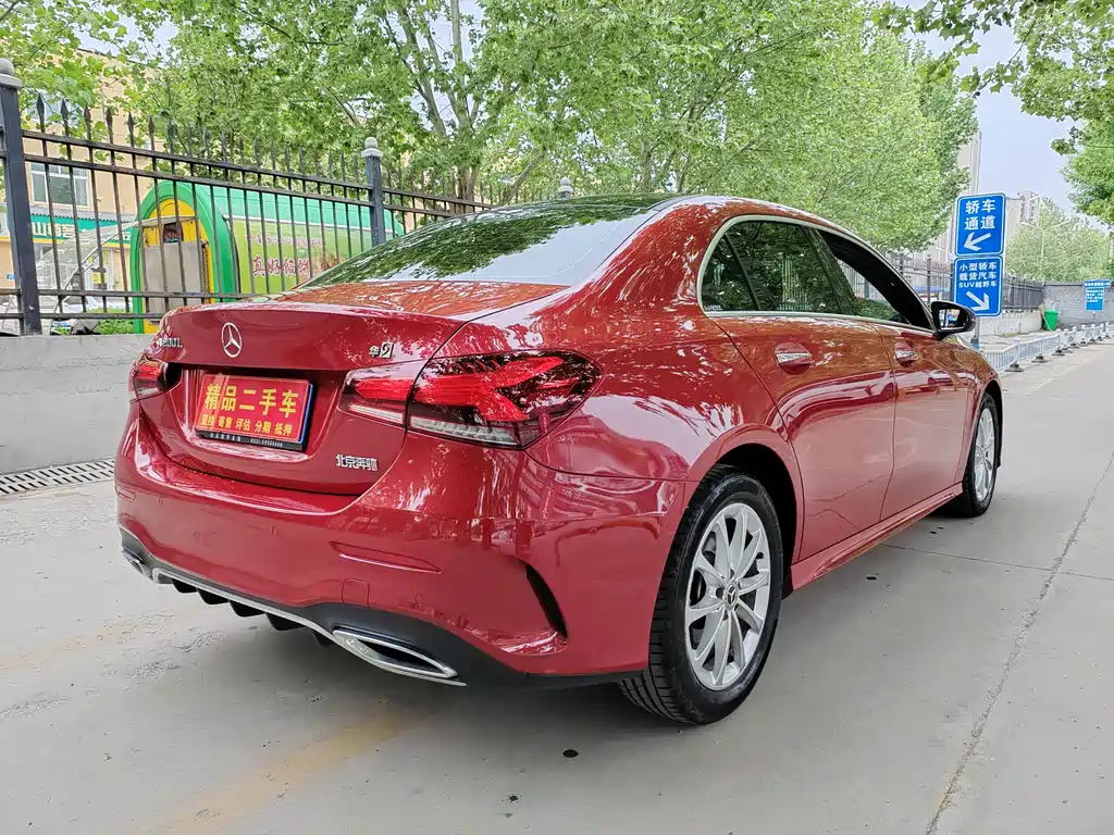 Mercedes-Benz A-Class 2022 A 200 L Sports Sedan Dynamic Type купить на сайте DeffCars