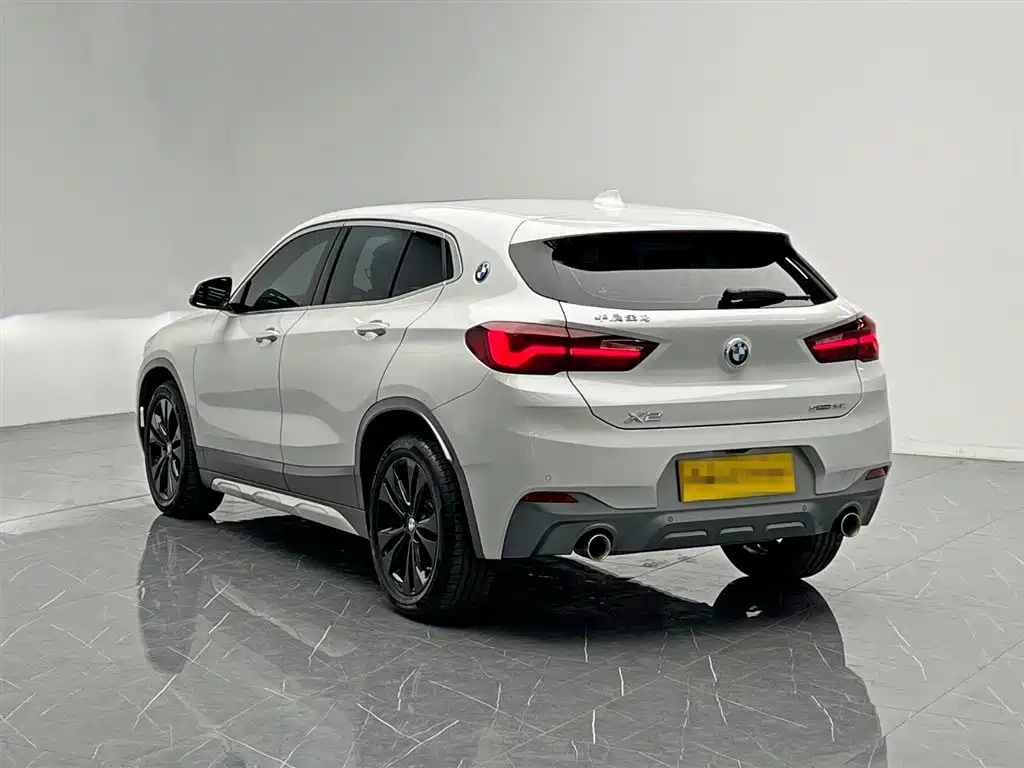BMW X2 2023 sDrive25i M Off-Road Package купить на сайте DeffCars
