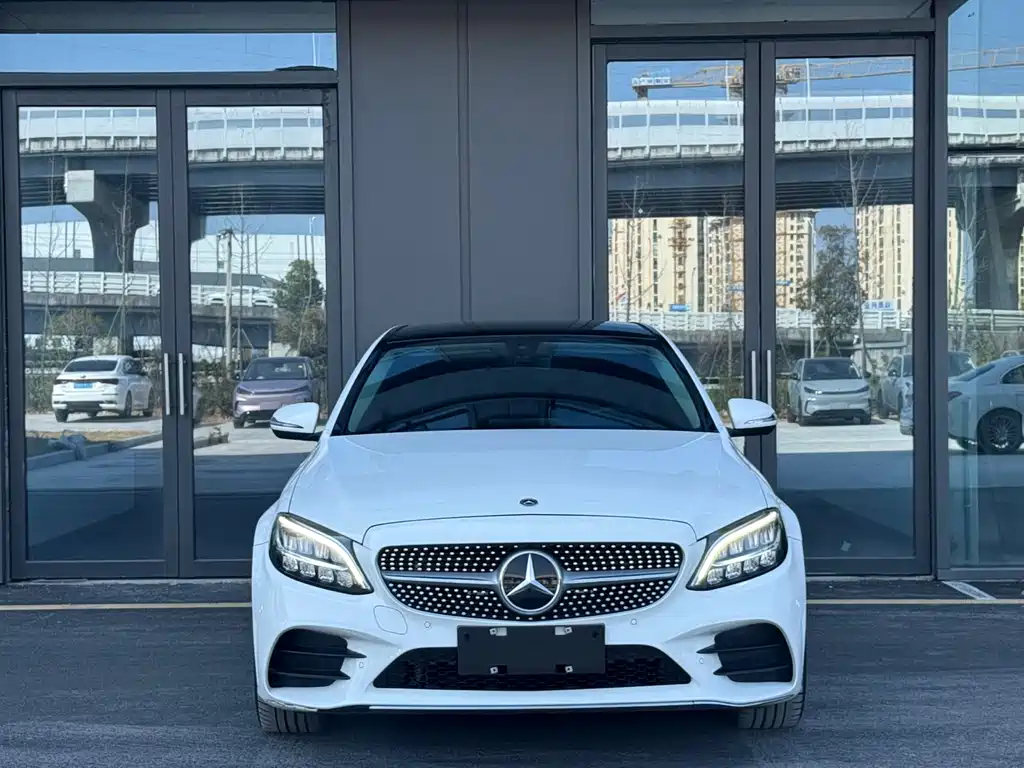 Mercedes-Benz C-Class 2021 C 200 L Fashionable Sports Edition купить на сайте DeffCars