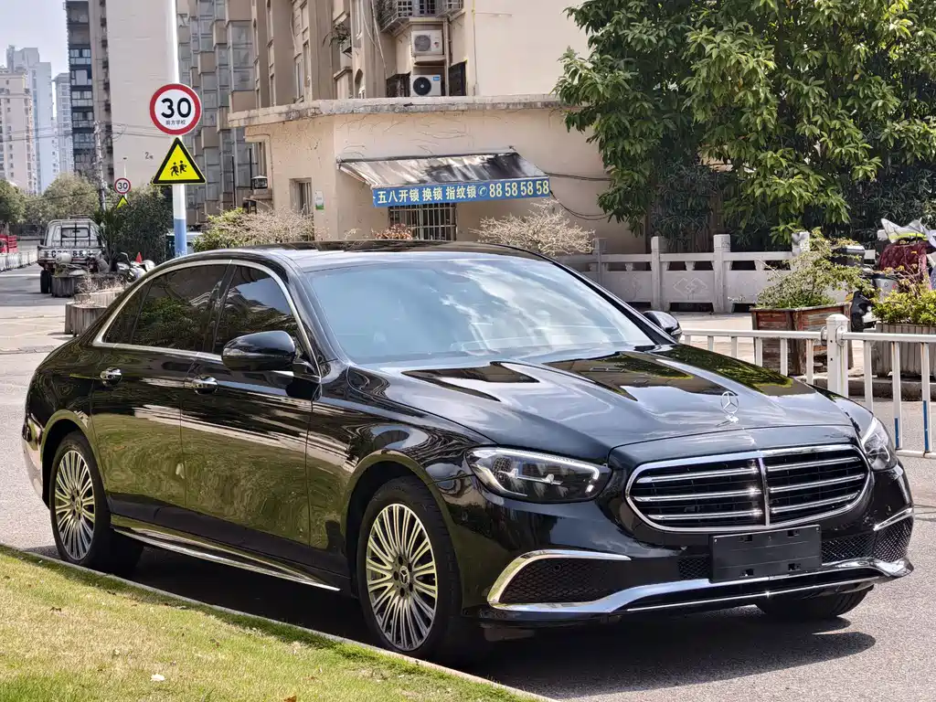 Mercedes-Benz E-Class 2022 E 300 L Luxury Model купить на сайте DeffCars