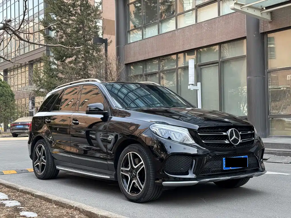 Mercedes-Benz GLE AMG 2017 AMG GLE 43 4MATIC купить на сайте DeffCars
