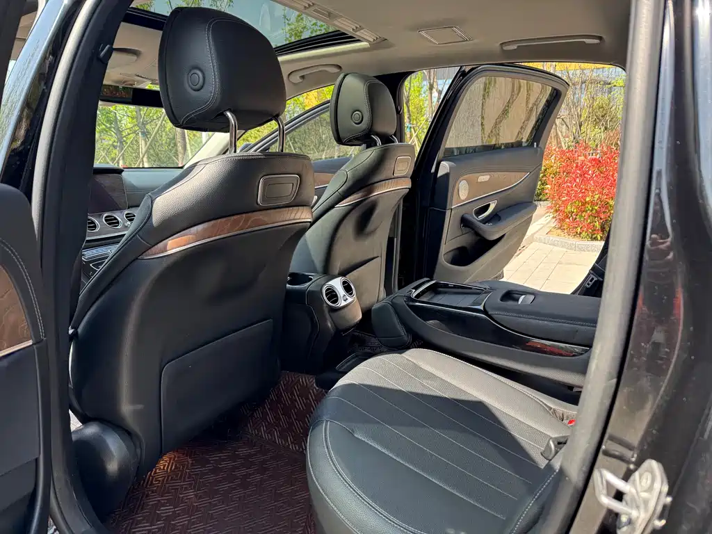 Mercedes-Benz E-Class 2016 E 300 L Fashion Model купить на сайте DeffCars