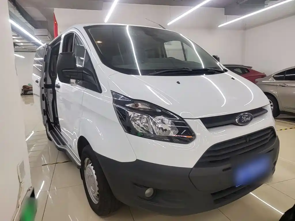 Transit 2019 2.0T Gasoline Automatic Multipurpose Commercial Vehicle Short Axle Low Top 6 Seater Country VI купить на сайте DeffCars