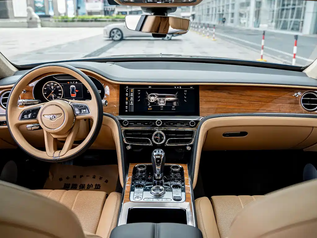 Flying Spur 2022 4.0T V8 Standard Edition купить на сайте DeffCars