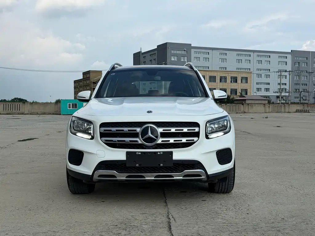 Mercedes GLB 2020 180 Dynamic купить на сайте DeffCars