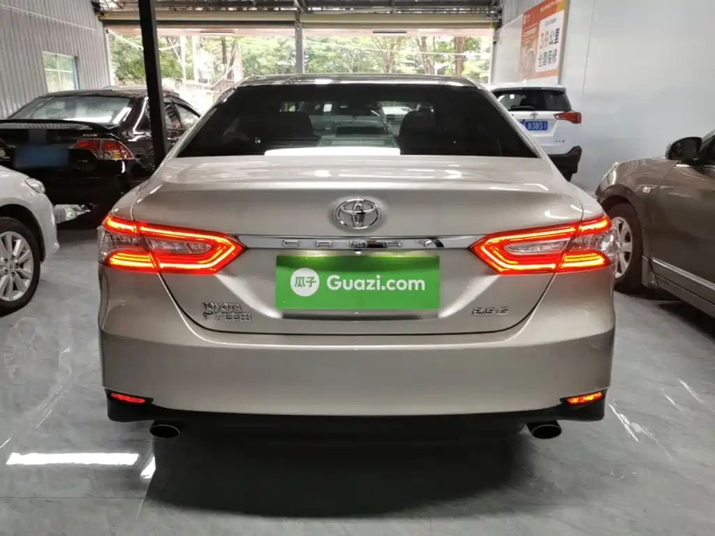 Camry 2018 2.5G Deluxe Edition купить на сайте DeffCars
