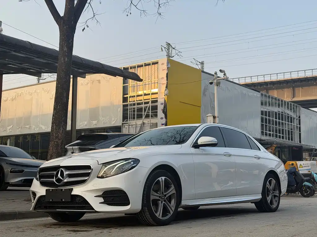 Mercedes-Benz E-Class 2019 E 260 L купить на сайте DeffCars