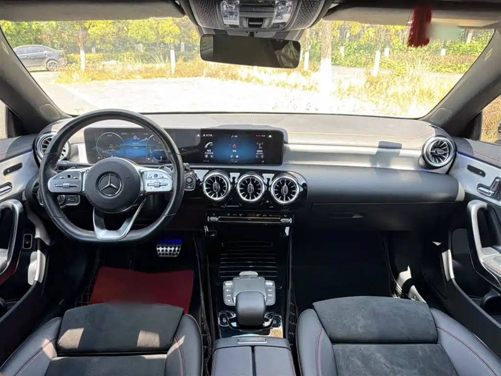 Mercedes-Benz CLA imported 2023 CLA 200 4MATIC купить на сайте DeffCars