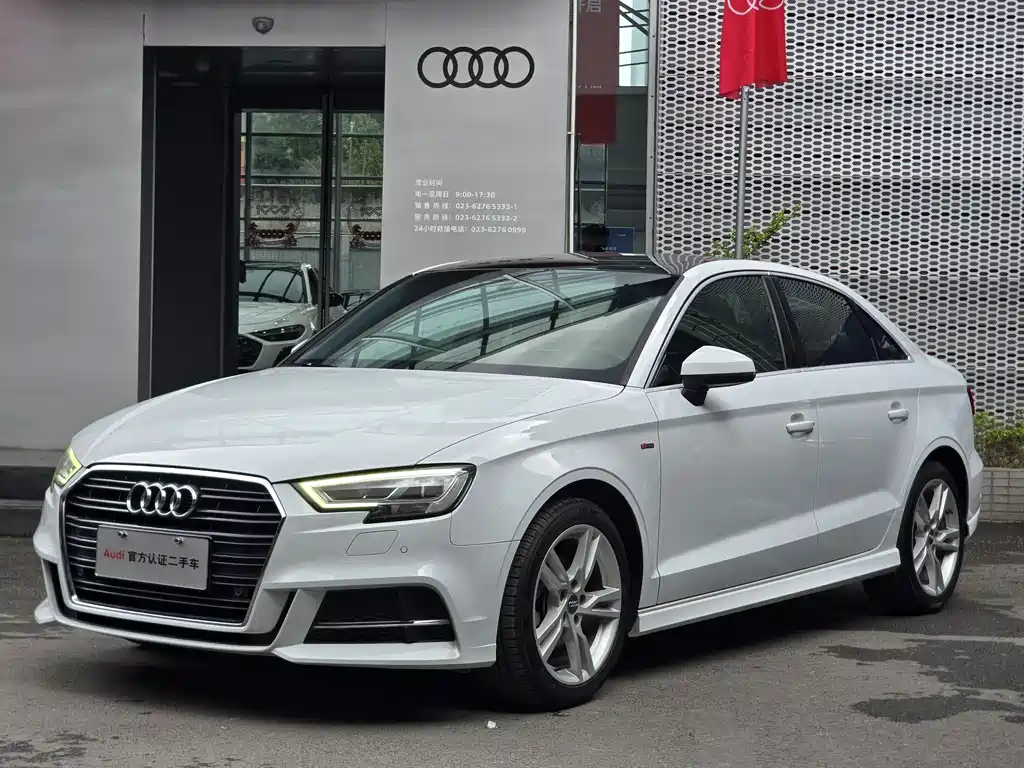 Audi A3 2019 Limousine 35 TFSI Fashion Type National VI купить на сайте DeffCars
