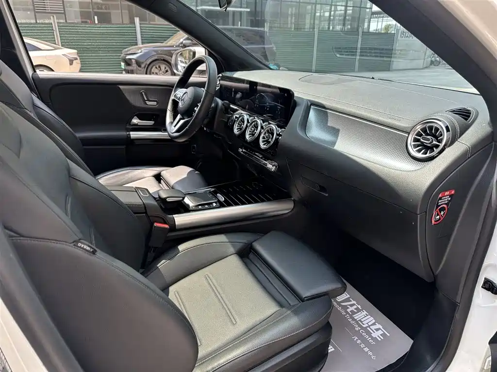 Mercedes-Benz GLA 2022 GLA 200 купить на сайте DeffCars