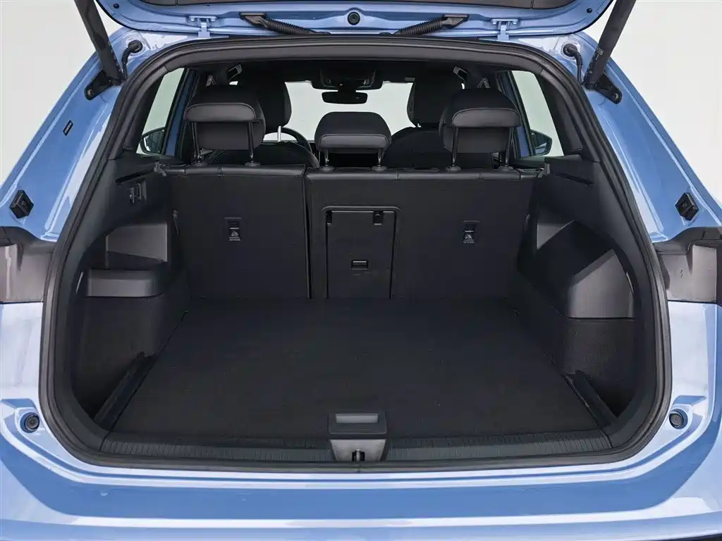 Tiguan L 2024 PRO 380TSI four-wheel drive R-Line Zhizun Edition купить на сайте DeffCars