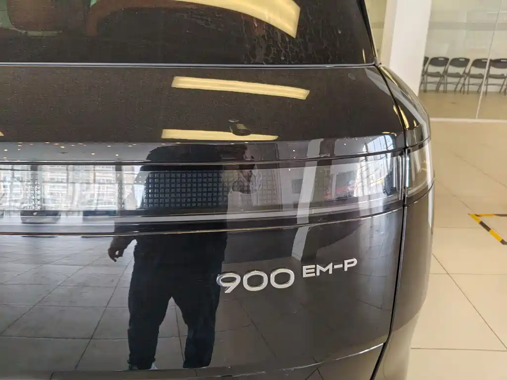 Lynk & Co 900 2025 1.5T Ultra купить на сайте DeffCars