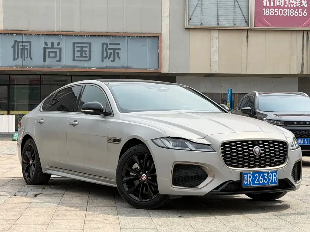 Jaguar XFL 2023 XFL 2.0T P250 two-wheel drive elite sports gold version купить на сайте DeffCars