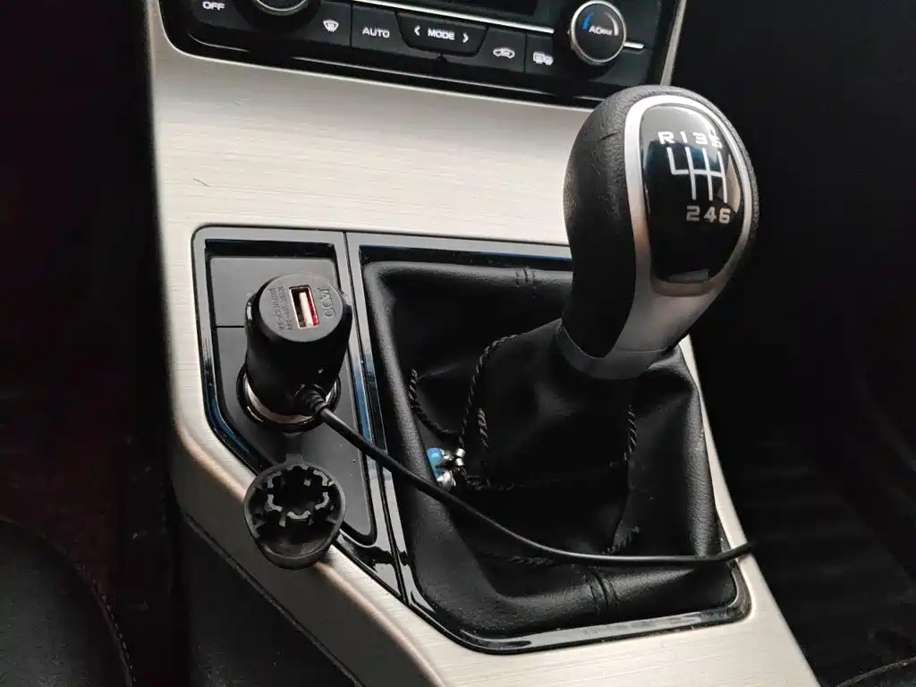 Emgrand GL 2017 1.3T Manual Elite купить на сайте DeffCars