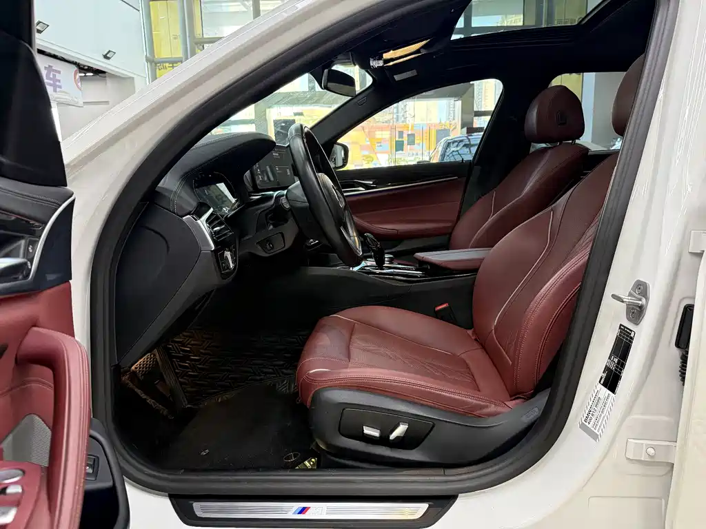 BMW 5 Series 2022 facelift 2 525Li M sports package купить на сайте DeffCars
