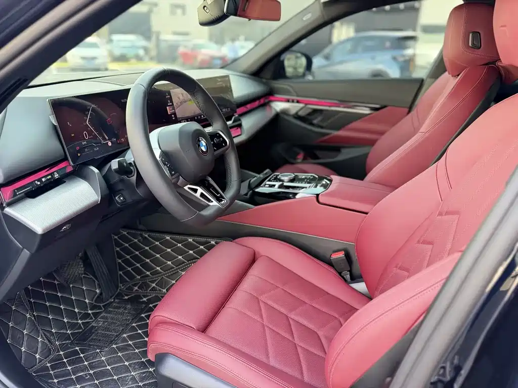 BMW 5 Series imported 2024 530i leading M sports package купить на сайте DeffCars