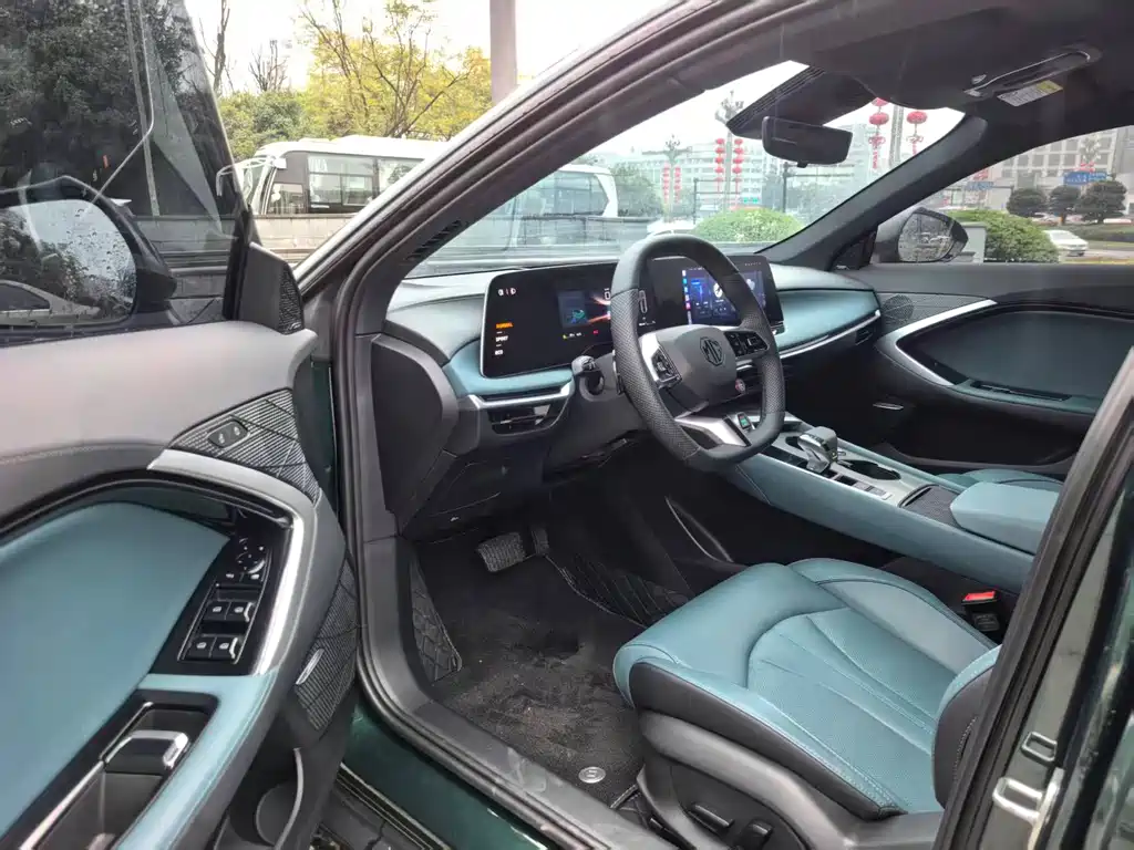 MG7 2025 1.5T 300 DCT Elegant Edition купить на сайте DeffCars