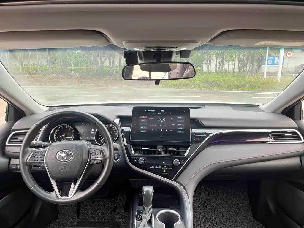 Camry 2023 2.0G Deluxe Edition купить на сайте DeffCars