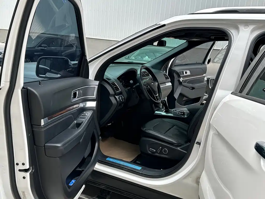 Explorer imported 2018 2.3T Elite Edition купить на сайте DeffCars