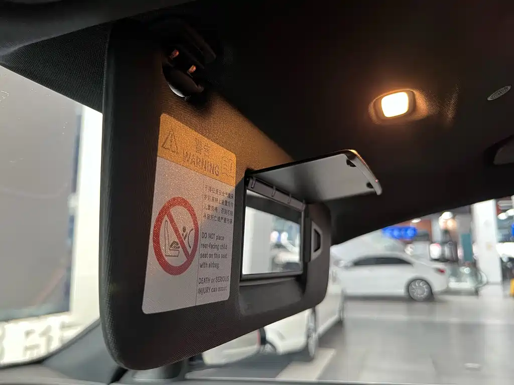 Mercedes-Benz E-Class 2024 E 260 L купить на сайте DeffCars