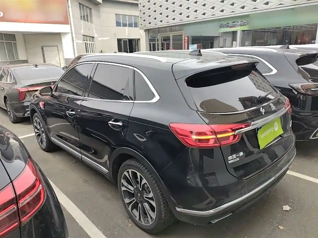 Hongqi HS5 2019 2.0T Zhilian Qixiang four-wheel drive version купить на сайте DeffCars