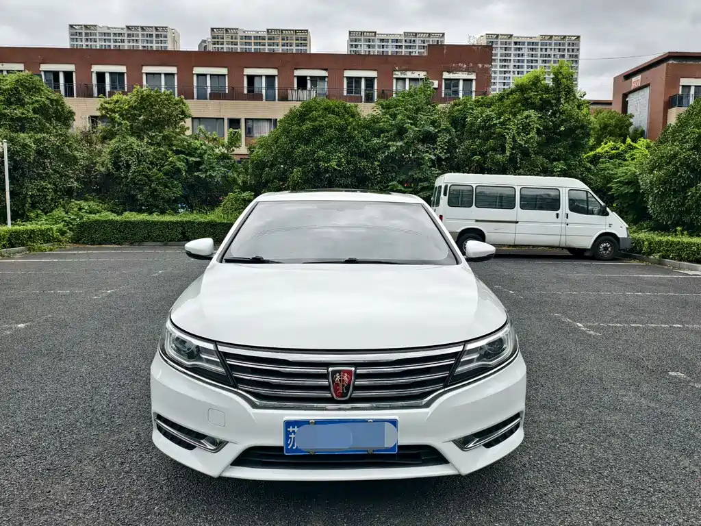 Roewe i6 Classic 2018 20T Automatic Internet Smart Edition купить на сайте DeffCars