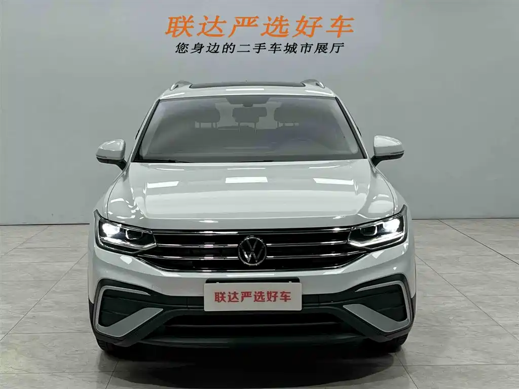 Tiguan L 2023 280TSI automatic two-wheel drive Chaochuang limited edition купить на сайте DeffCars