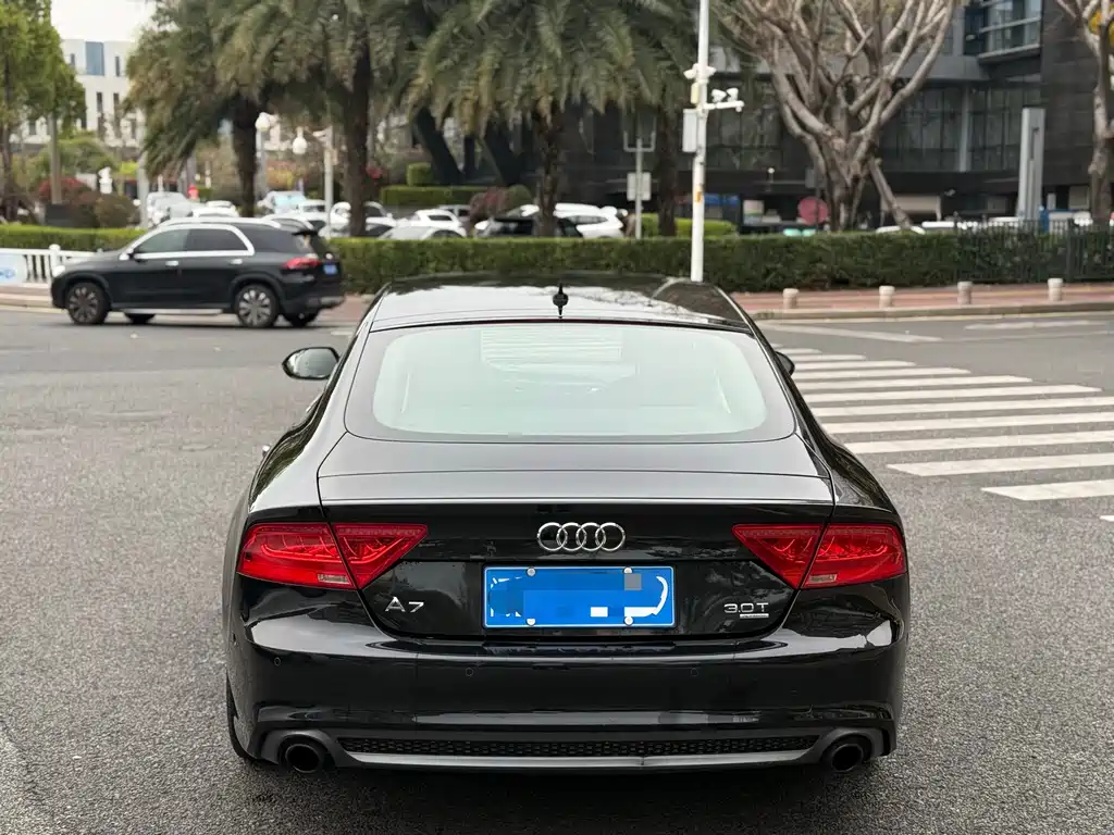 Audi A7 2012 3.0TFSI quattro comfort model купить на сайте DeffCars