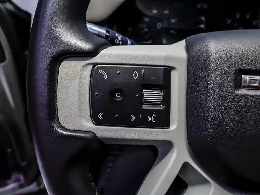 Land Rover Defender 2021 90 P400 Classic Reissue купить на сайте DeffCars