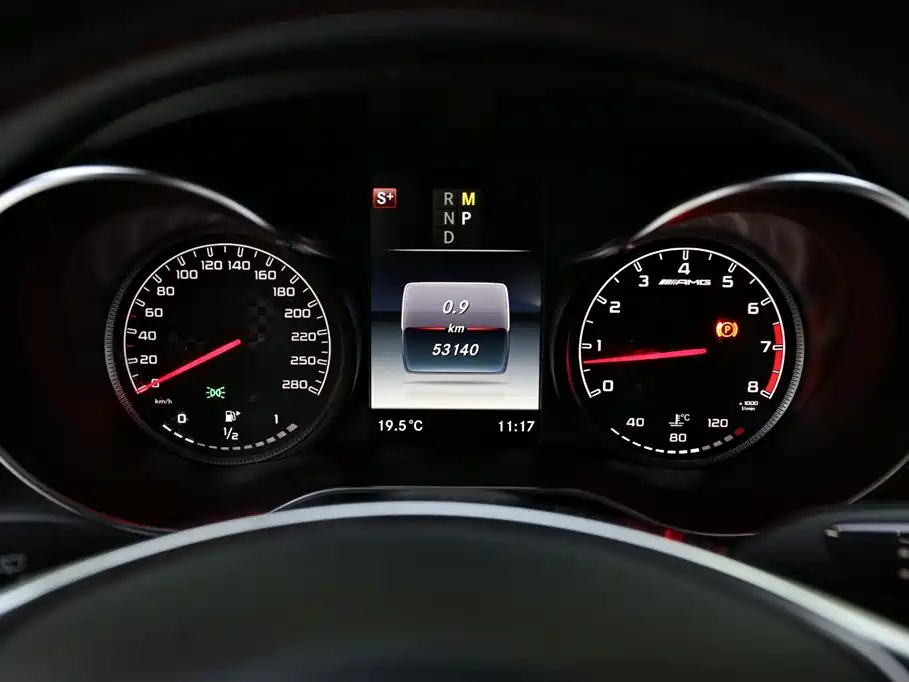 Mercedes-Benz GLC AMG 2017 AMG GLC 43 4MATIC купить на сайте DeffCars