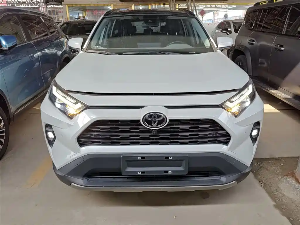 RAV4 Rongfang 2023 2.0L CVT two-wheel drive 20th anniversary platinum commemorative edition купить на сайте DeffCars